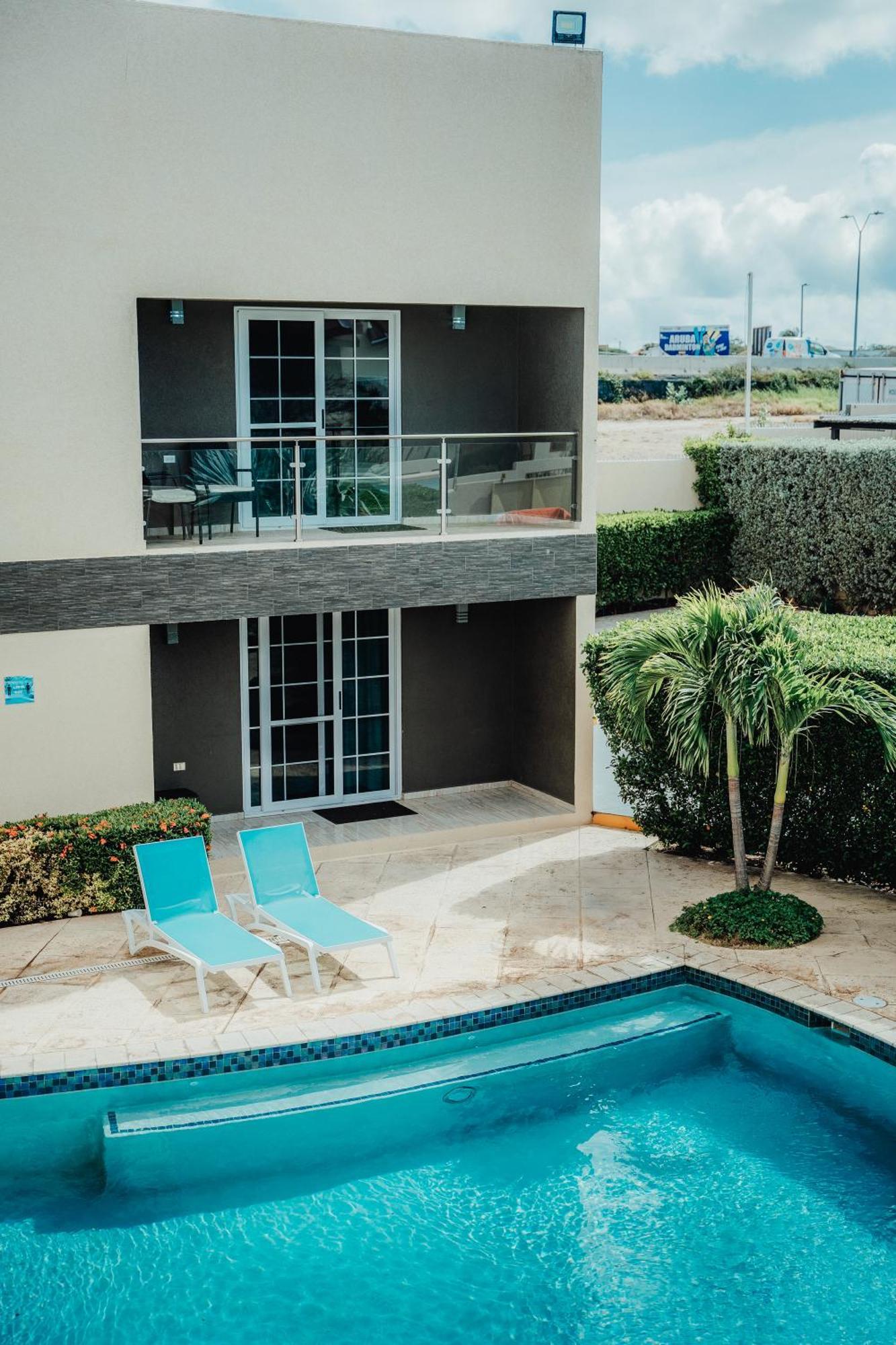 Rh Boutique Hotel Aruba Oranjestad Exterior photo